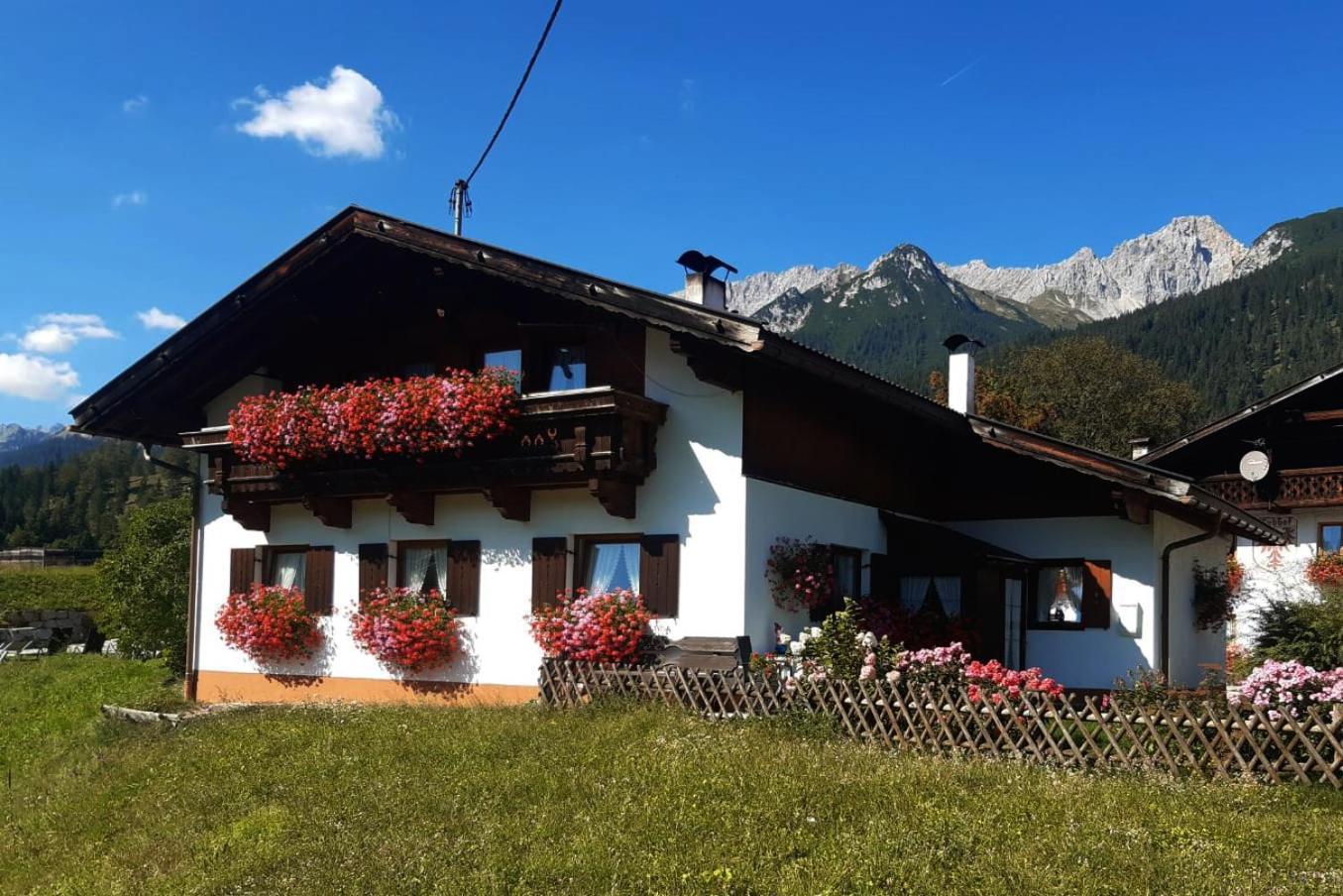 Ferienhaus Muchhof Leutasch Buitenkant foto