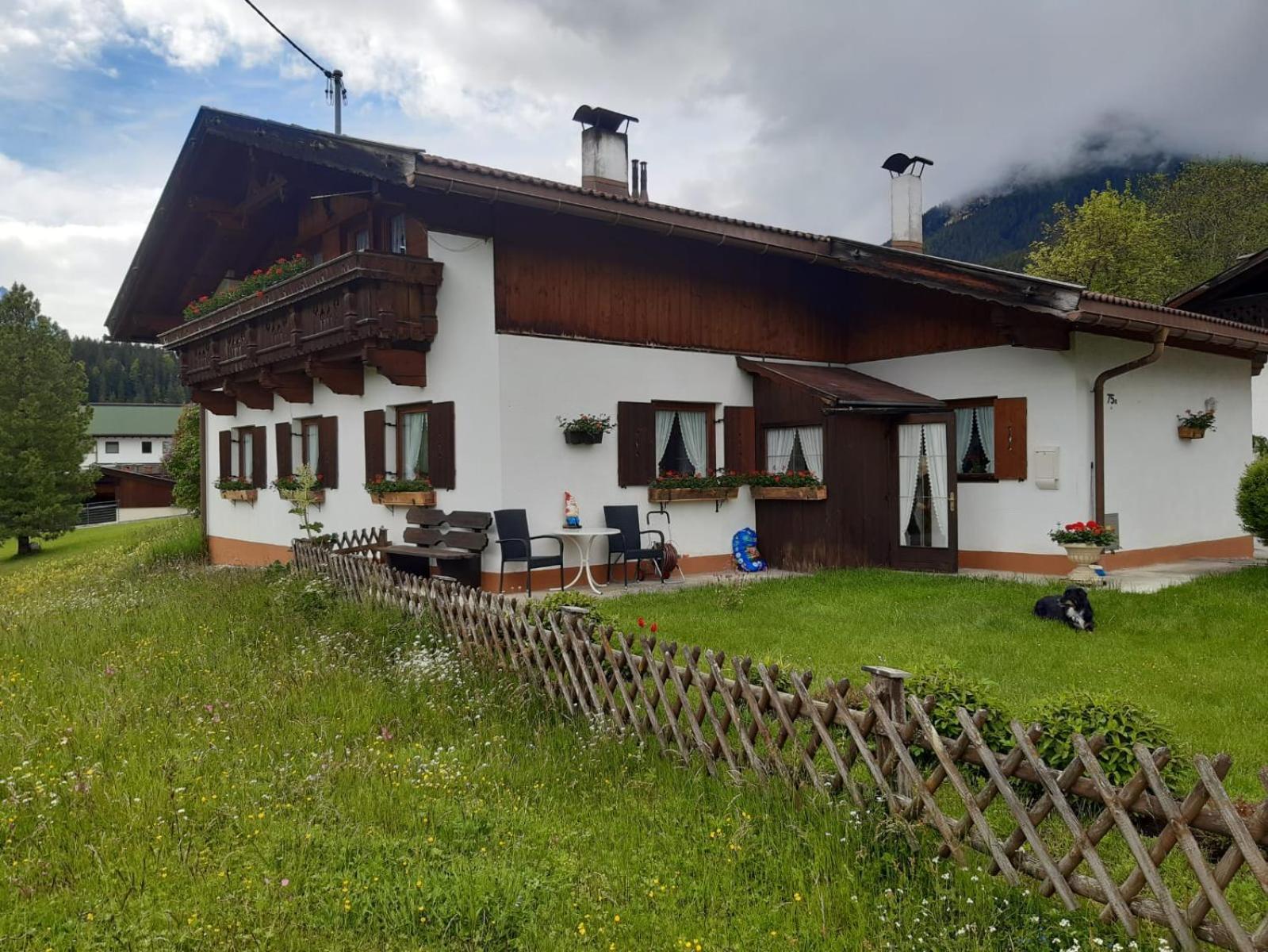 Ferienhaus Muchhof Leutasch Buitenkant foto
